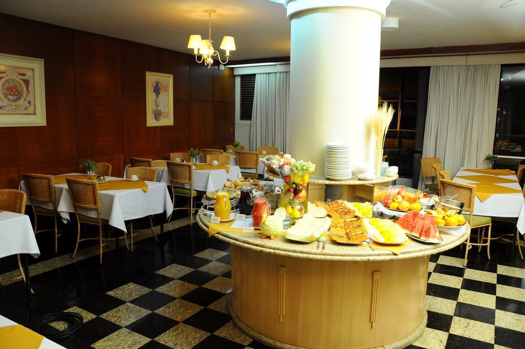 Curitiba Palace Hotel ภายนอก รูปภาพ