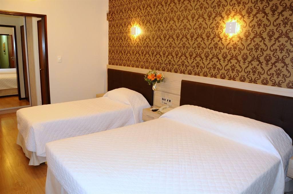 Curitiba Palace Hotel ภายนอก รูปภาพ